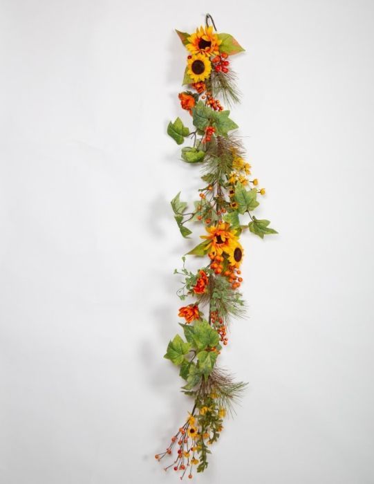 Picture of 5" Garland With Sunflowers 