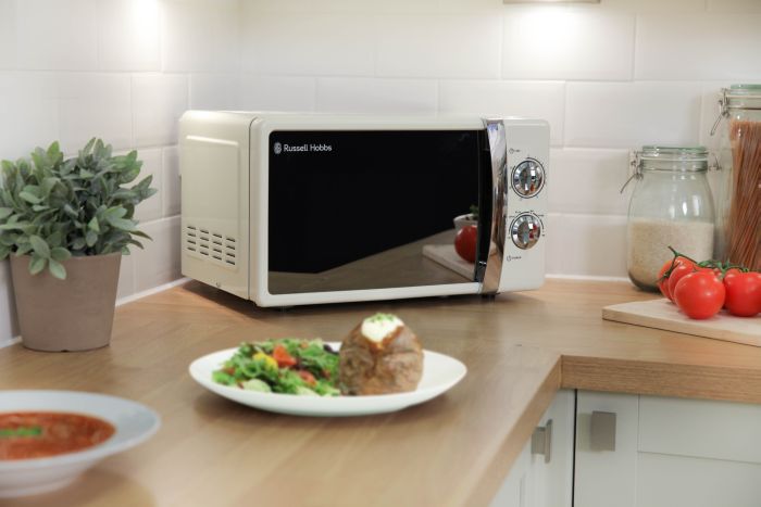 Picture of Russell Hobbs 17ltr Cream Manual Microwave Oven